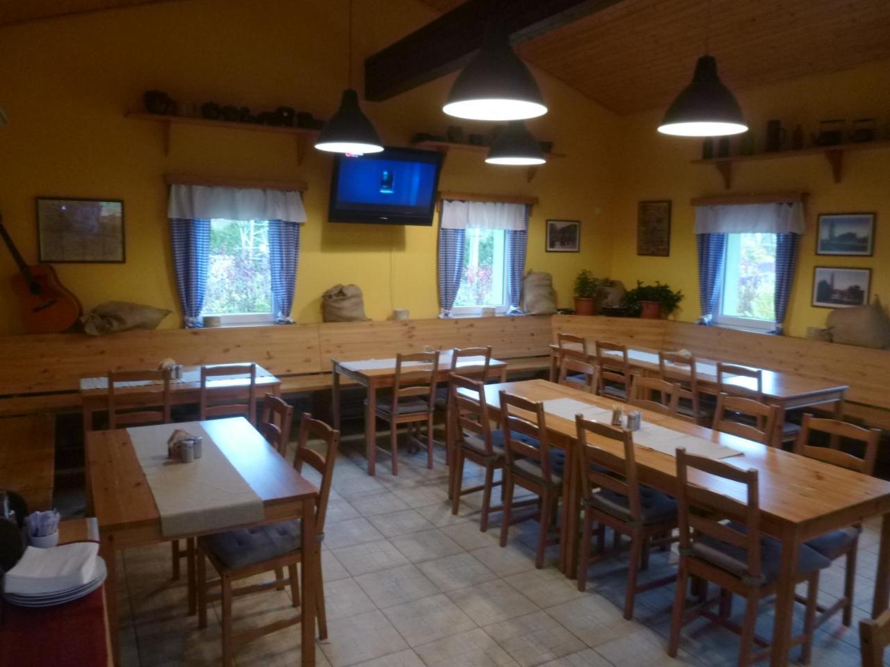 Penzion Snezenka Jiretin pod Bukovou Exterior foto